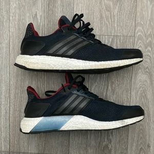 Adidas Ultra Boost Like New size 11